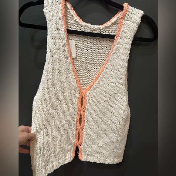 Free People | Knitted Vest Coral Cream | Medium | NWT - Picture 2 of 6